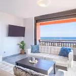 Marina View Two Bedroom Appartement *