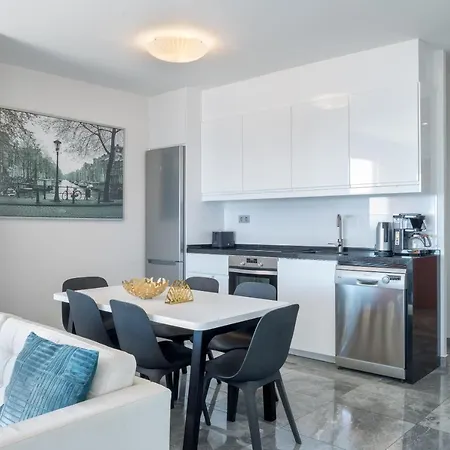 Апартаменти Marina View Two Bedroom