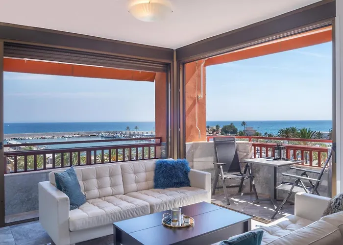 Marina View Two Bedroom Apartamento Fuengirola